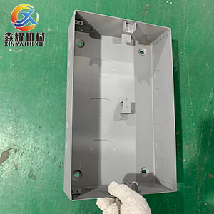 电箱盒子除锈喷砂后