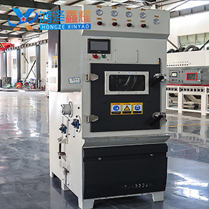 小型履带式自动喷砂机